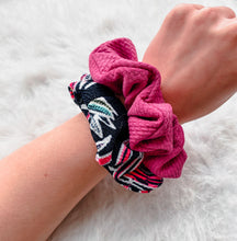 Cargar imagen en el visor de la galería, Pack Scrunchies Alcalá
