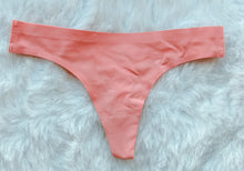 Cargar imagen en el visor de la galería, Colaless Clara Coral
